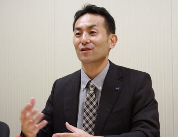 エア・ウォーター 岡豊さん